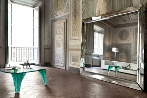Philippe Starck: Caadre 0 Zucchi Arredamenti
